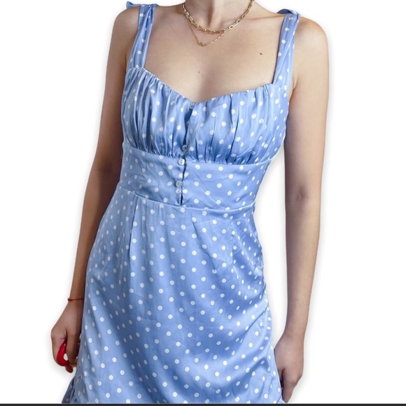 BRIDGE DRESS PERIWINKLE BLUE AND WHITE POLKADOTS NWT SIZE M SHOULDER TIES - Picture 5 of 17